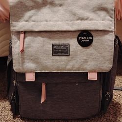 Like New Eddie Bauer Diaper Bag Could Also Connect To Stroller