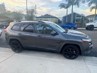 2018 Jeep Cherokee Latitude