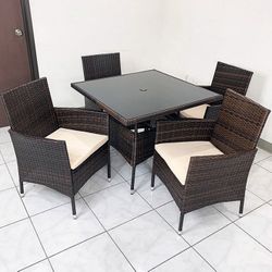 (NEW) $250 (5-Piece) Wicker Dining Set Indoor Outdoor Patio Furniture 35x35” Glass Table w/ Umbrella Cutout, 4 Chairs