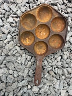 Cast Iron Skillet 