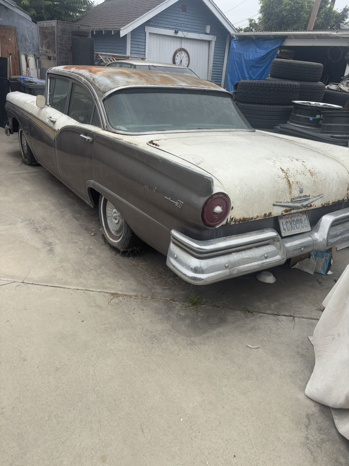 Ford Fairlane 500 Year 57