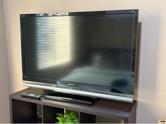 Free Sony Bravia 47 inch XBR TV