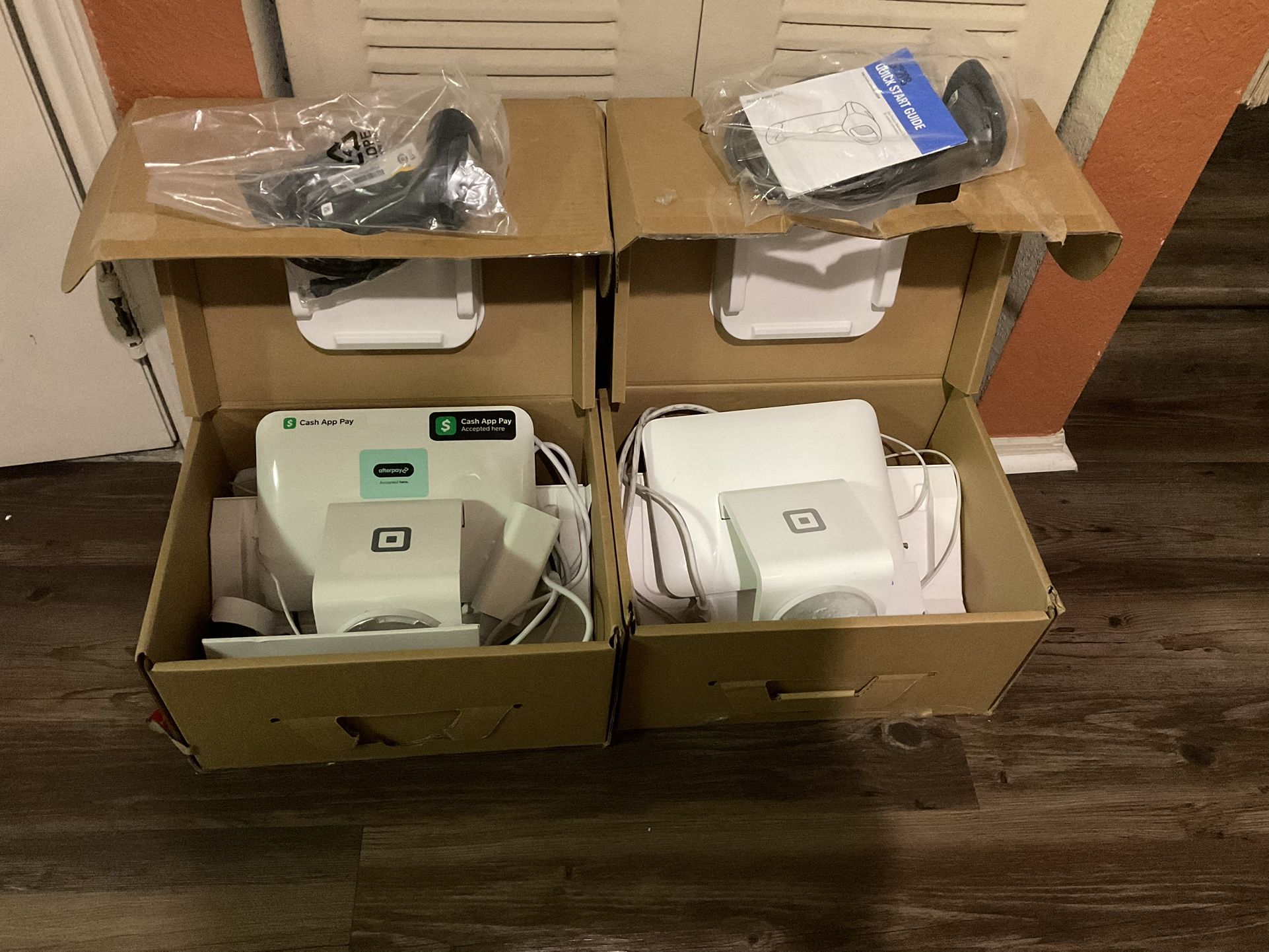 TWO SQUARE STANDS FOR iPAD AND BAR CODE SCANNERS for Sale in Medley, FL