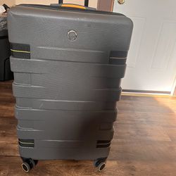 Lucas Luggage Suitcase  Thumbnail