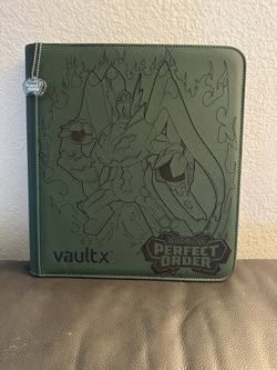 VaultX 12 Pocket Custom Binder