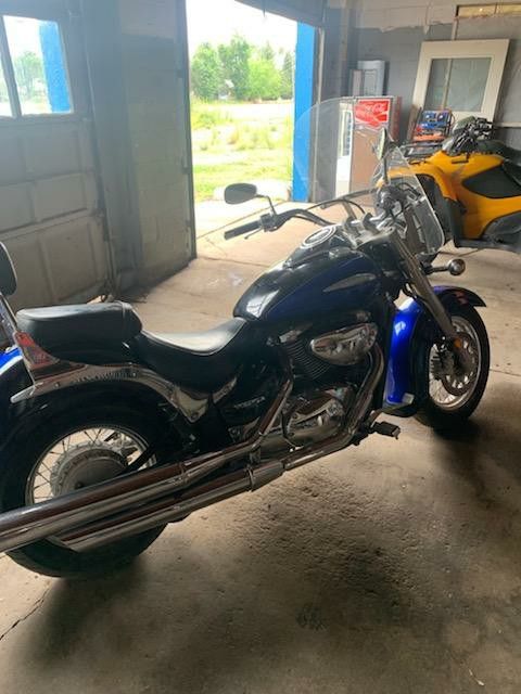 03 Suzuki Volusha