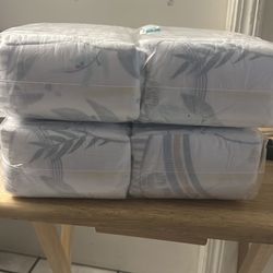 79 Pampers pure newborn