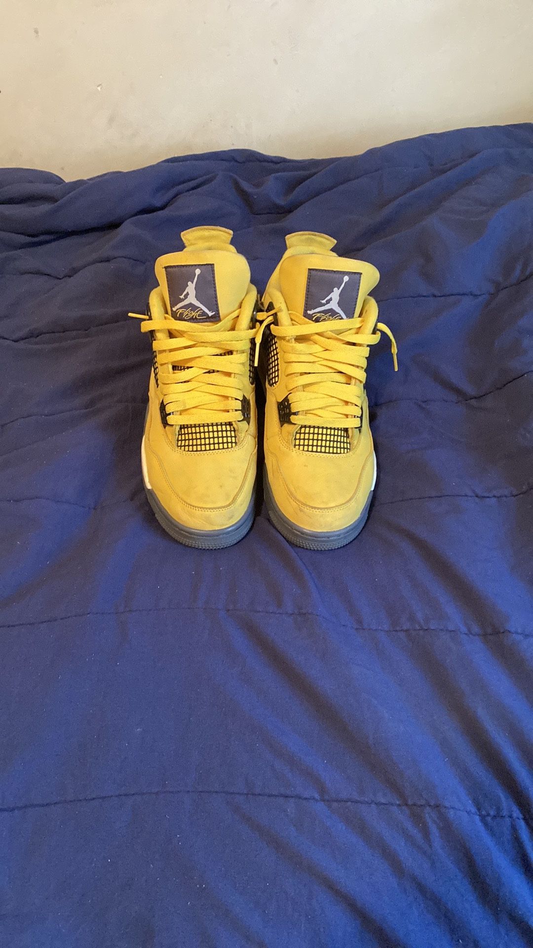Lightning Jordan 4s