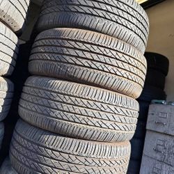 225-50R18 🏁 BRIDGESTONE TIRES. Vendo un set de llantas en perfecta condición 80% life 🏁🚘🚘