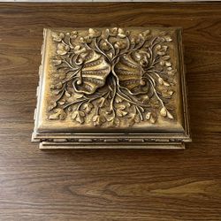 Large Jewelry/craft Storage Box