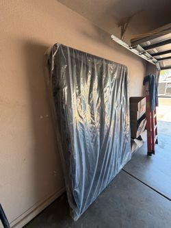Brand new queen box spring