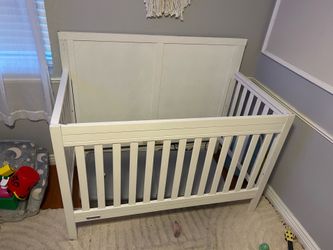 Crib with mattress