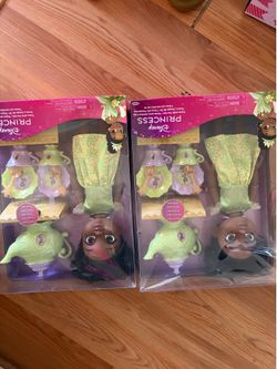 Princess Tiana doll and tea set