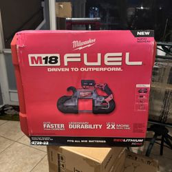 Milwaukee Band Saw 2729-22