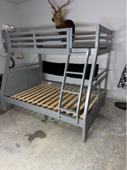Bunk bed