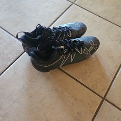 Under Armour Football Cleats Size 11 Black/White - Used Good Condition