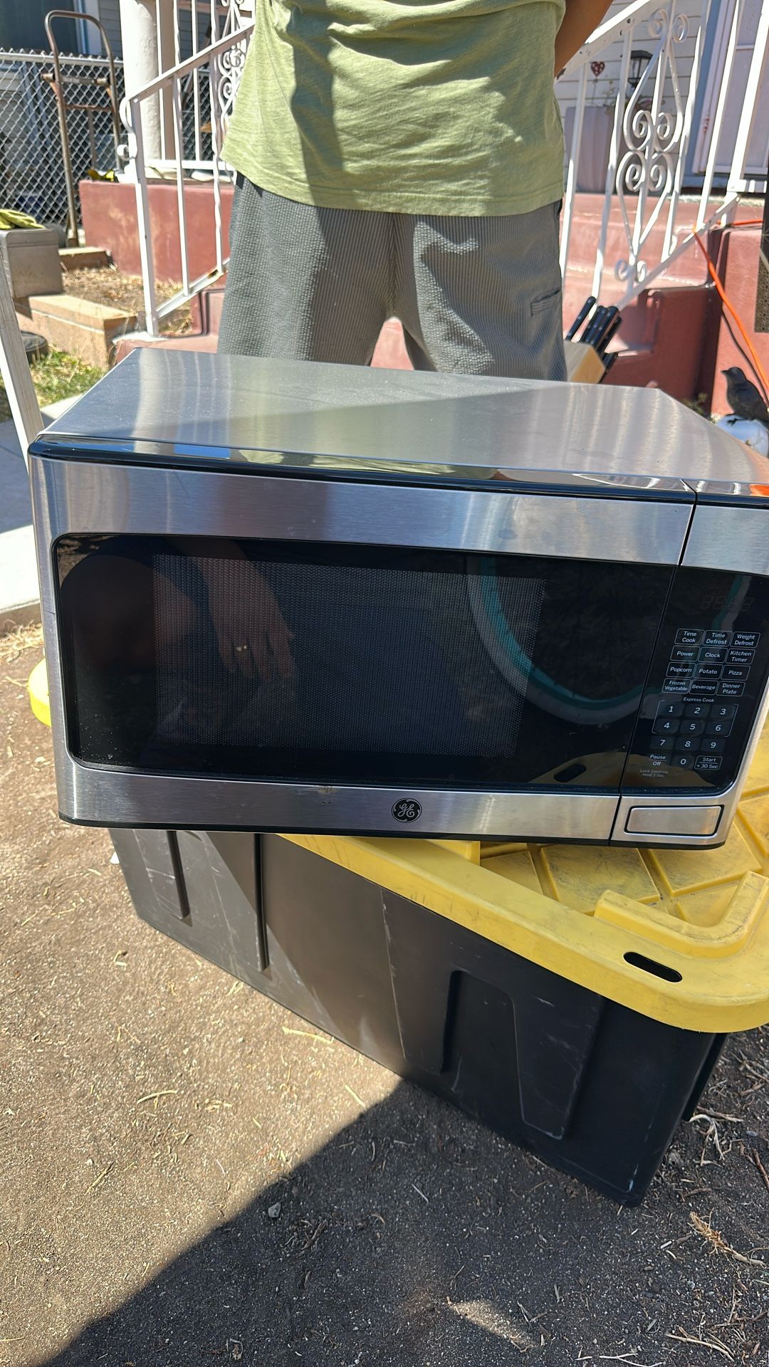Microwave