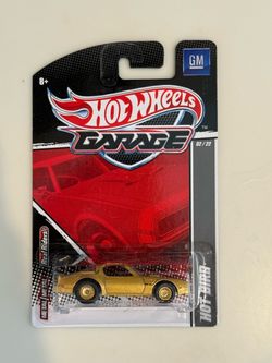 Hot Wheels Garage GM Pontiac Firebird Trans Am HOT BIRD w/ Real Riders GOLD