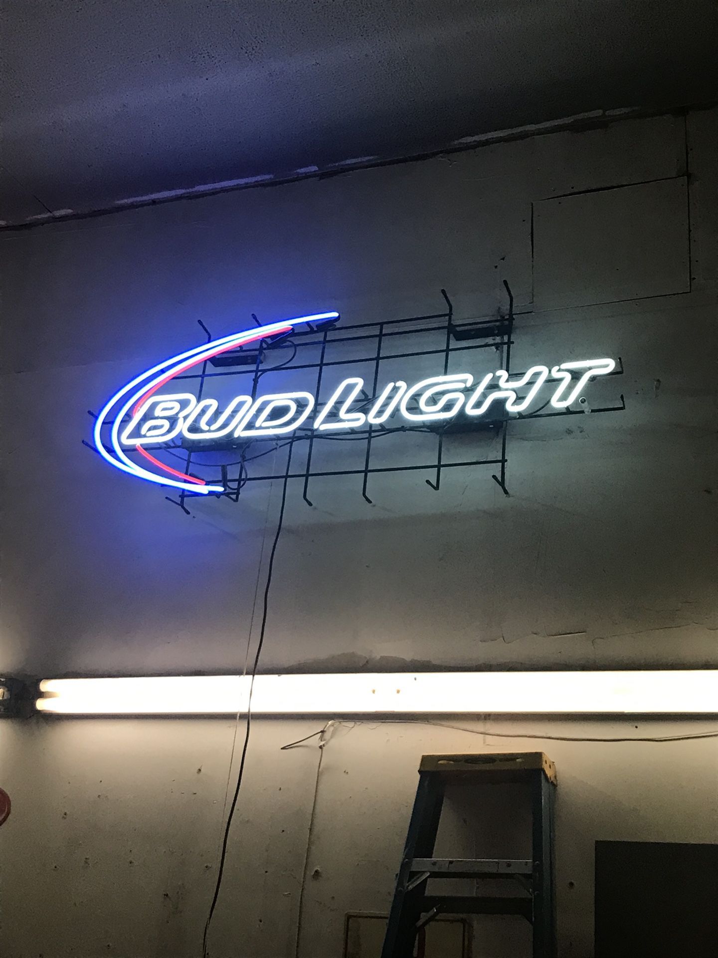 Bud Light neon Sign  6ft Wide
