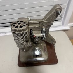 Keystone Regal K109 8mm Film Projector what do u u will get that