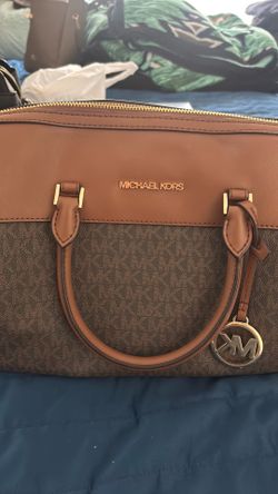 Mk purse