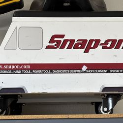 Snap-on stool/storage on wheels