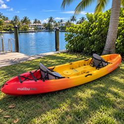 Ocean Kayak Malibu Two Tandem Kayak – 2 Person – Seats Included - Ocean Kayak Malibu Two Tandem Kayak – 2 Person + Paddles & Seats
