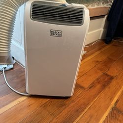 BLACK+DECKER 8,000 BTU Portable Air Conditioner up to 350 Sq. with Remote Control, White