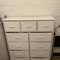 WLIVE 11-Drawer Dresser 