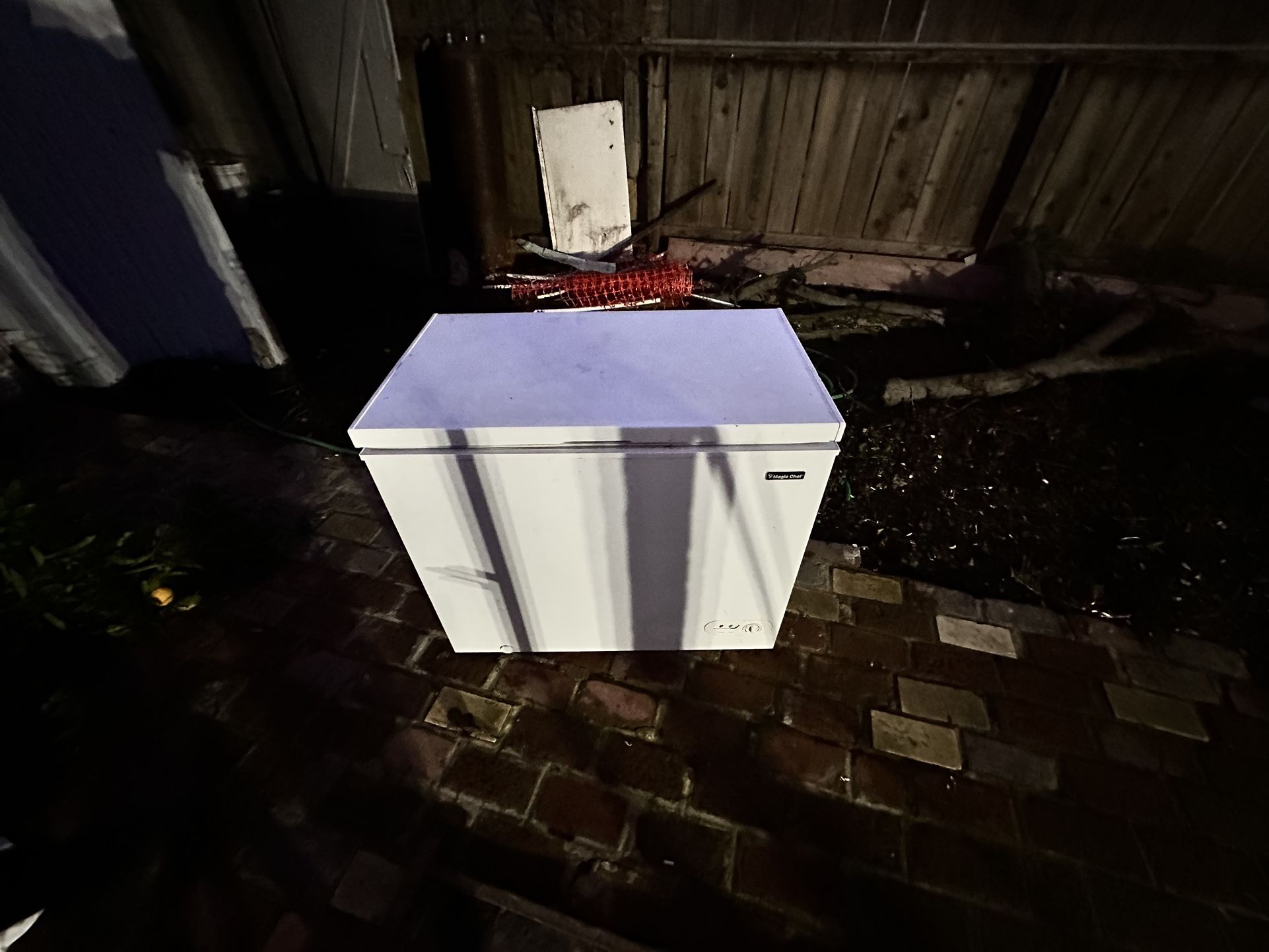 Magic Chef Freezer