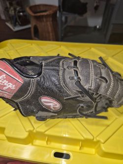 Rawlings 32 inch RHT Catchers glove