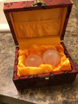 Rosé quartz stress ball, Ben wa balls