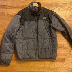 Men’s Large North Face Down Jacket
