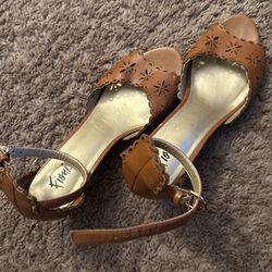 Scrappy Heels Size 8