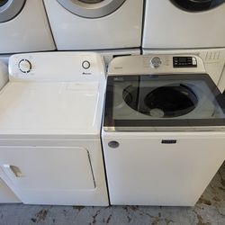 Used Like New Maytag Large Capacity Top Load Washer With Agitator And Amana Gas Dryer Set 