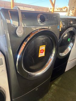 Nice electric driyer 3 months warranty