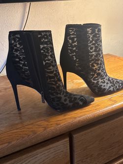 Jessica Simpson leopard print boots