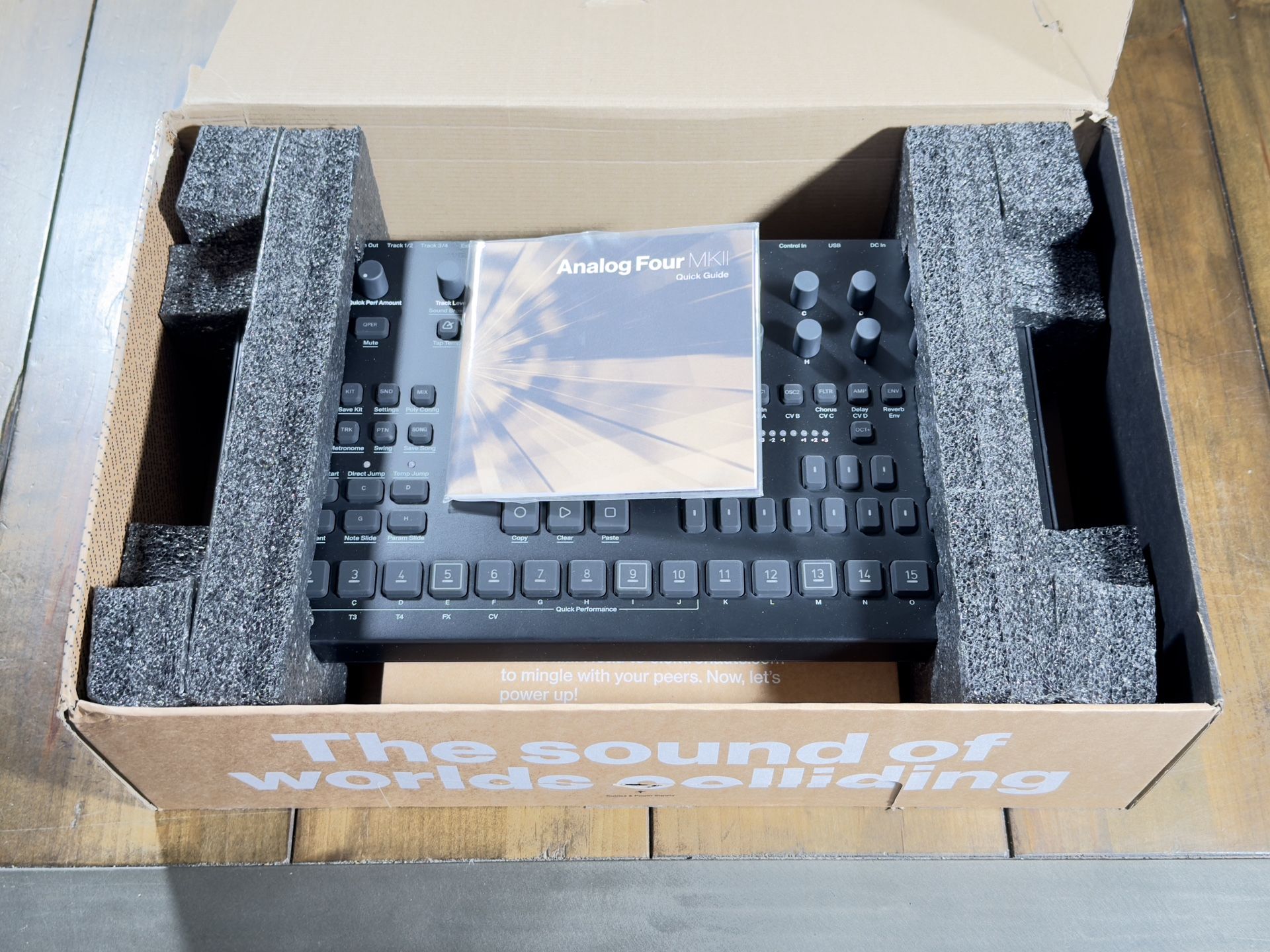 Elektron Analog Four