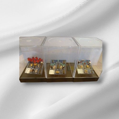 Electronic Jewelry Computer Circut Board Tack Pin