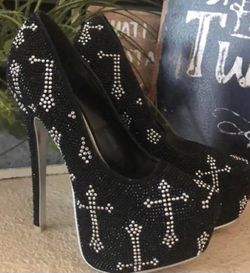 Black And White Rhinestones Pumps