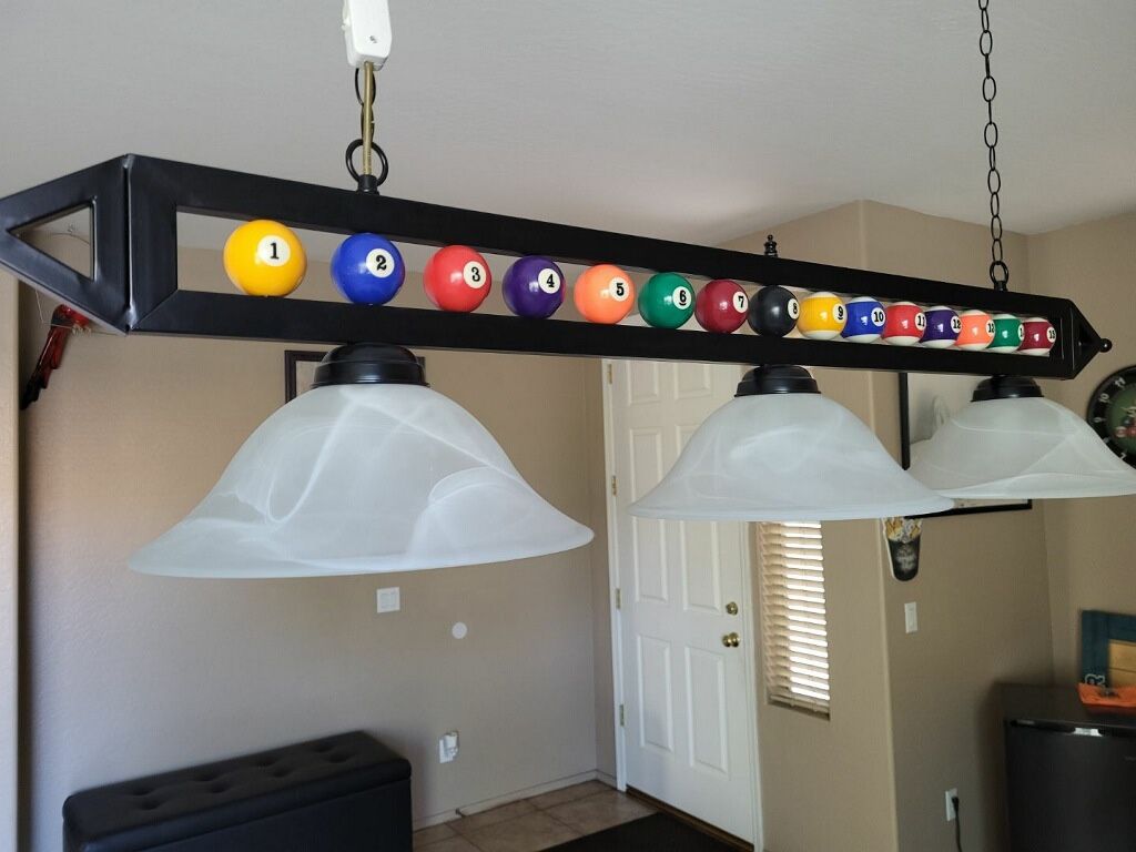 Overhead Pool Table Light-Great Condition Motivated Seller