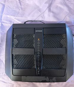 NETGEAR Nighthawk X6S AC4000 Tri-Band Router