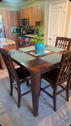 Apartment Furniture & Decor Sale – Buy Individual or Bundle!