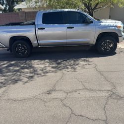 20” BMF Wheels w/ 305/55R20 Toyo Open Country Tires – Toyota Tundra 5x150