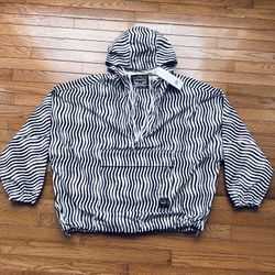 Levi's Water Resistant Half Zip anorak Jacket Size Large Cali Vintage Striped