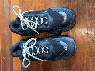 Mens Triple Black Balenciaga Triple S