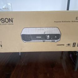 Epson EX3260 Projector with Screen