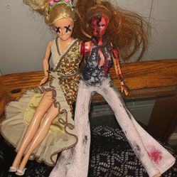 Horror Art Siamese Twin Dolls