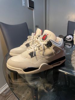 Jordan 4s