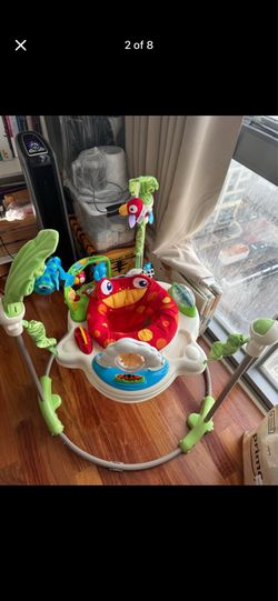 Fisher price jumperoo